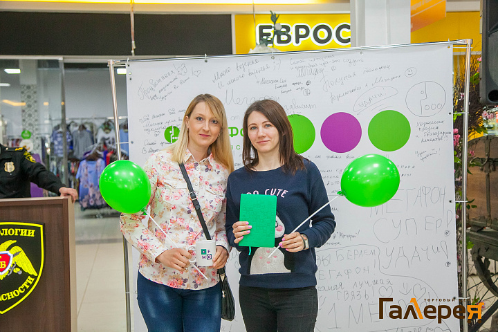 Фото-отчет с открытия салона "Мегафон"