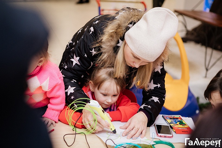 Фотоотчет с мастер-класса для детей "Рисуем 3D ручкой"