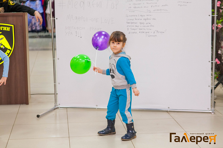 Фото-отчет с открытия салона "Мегафон"