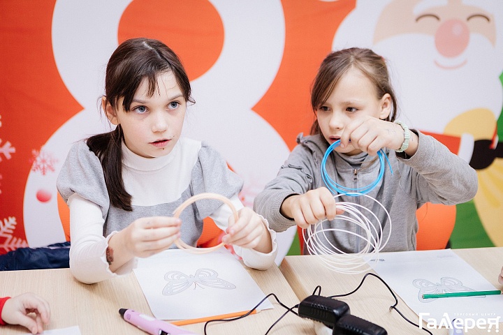 Фотоотчет с мастер-класса для детей "Рисуем 3D ручкой"