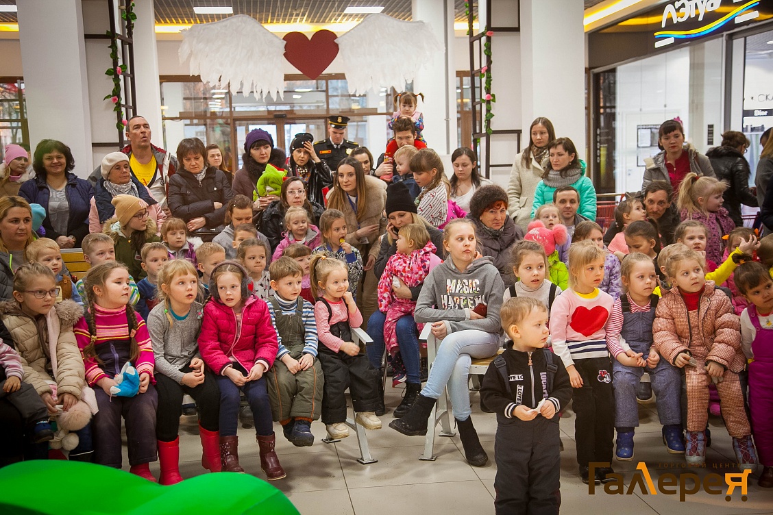 Фото-отчет от 4 апреля: Кукольный театр в "Галерее"