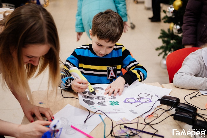 Фотоотчет с мастер-класса для детей "Рисуем 3D ручкой"